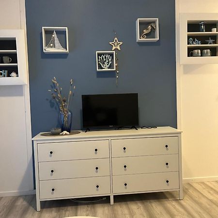 Apartments Akiki Karlobag Εξωτερικό φωτογραφία